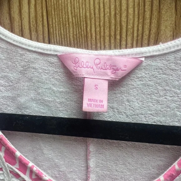 Lilly Pulitzer Pink and White Sleeveless Dress lace beach - Picture 3 of 3